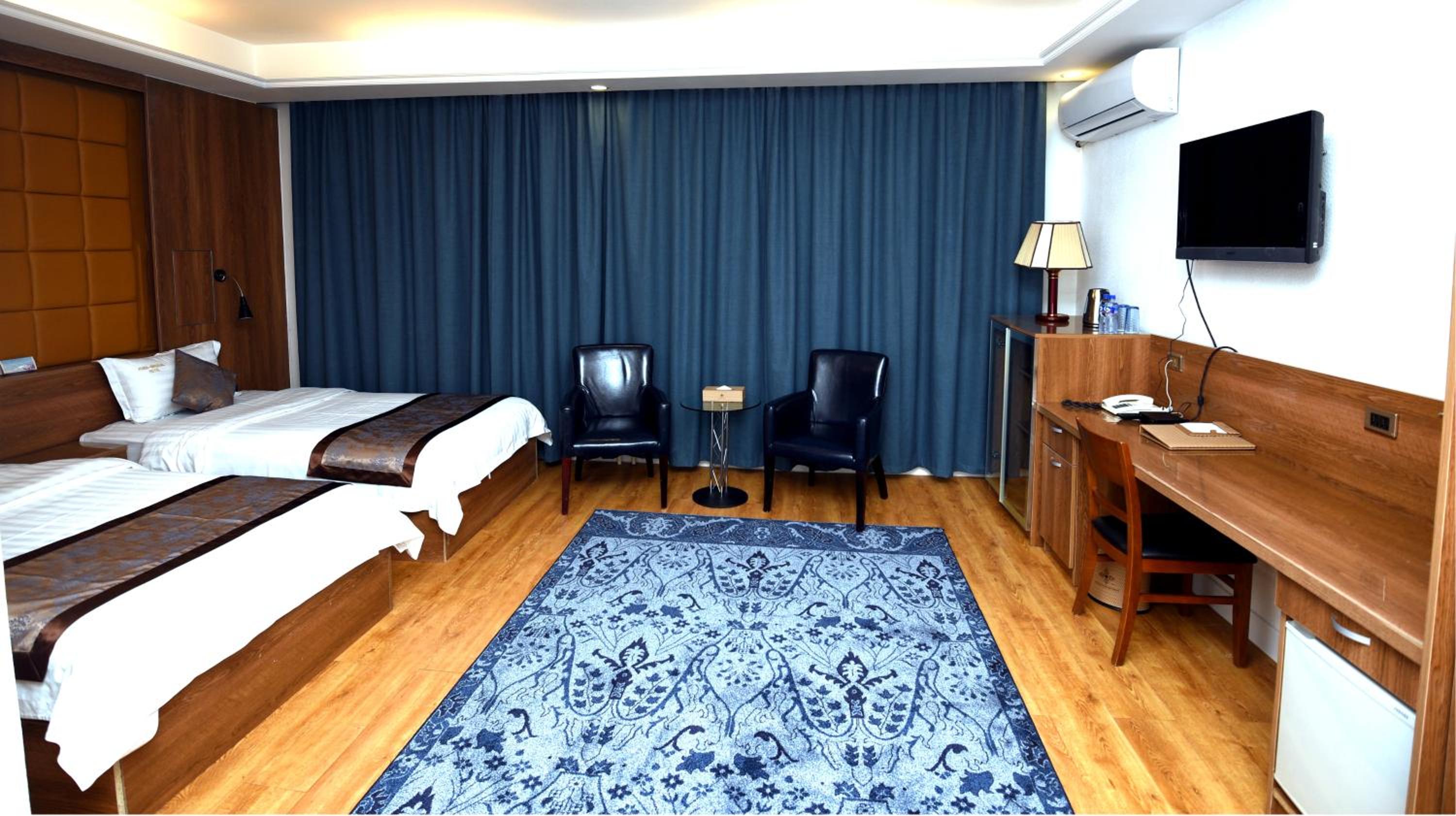 Фото Puma Imperial Hotel