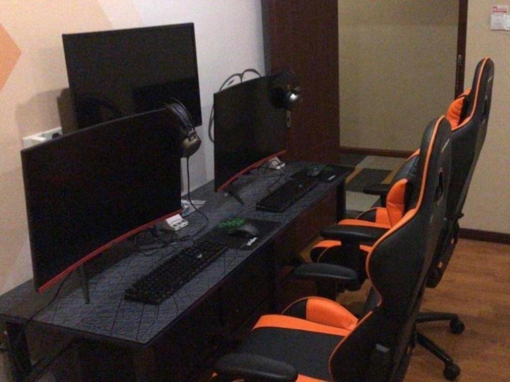 Фото GreenTree Inn Chongqing Longhu Times Tianjie Xietaizi Subway Station Hotel