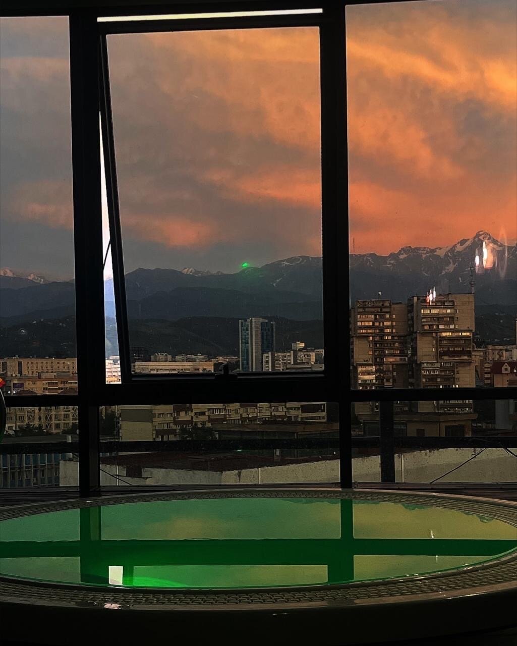 Фото Mercure Almaty City Center