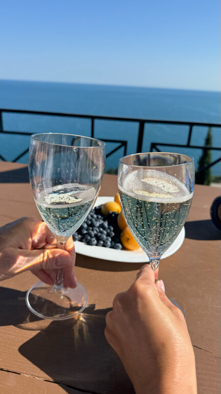 Фото Солнечный