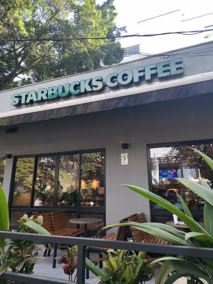 Coffee shop Starbucks, Medellin, photo