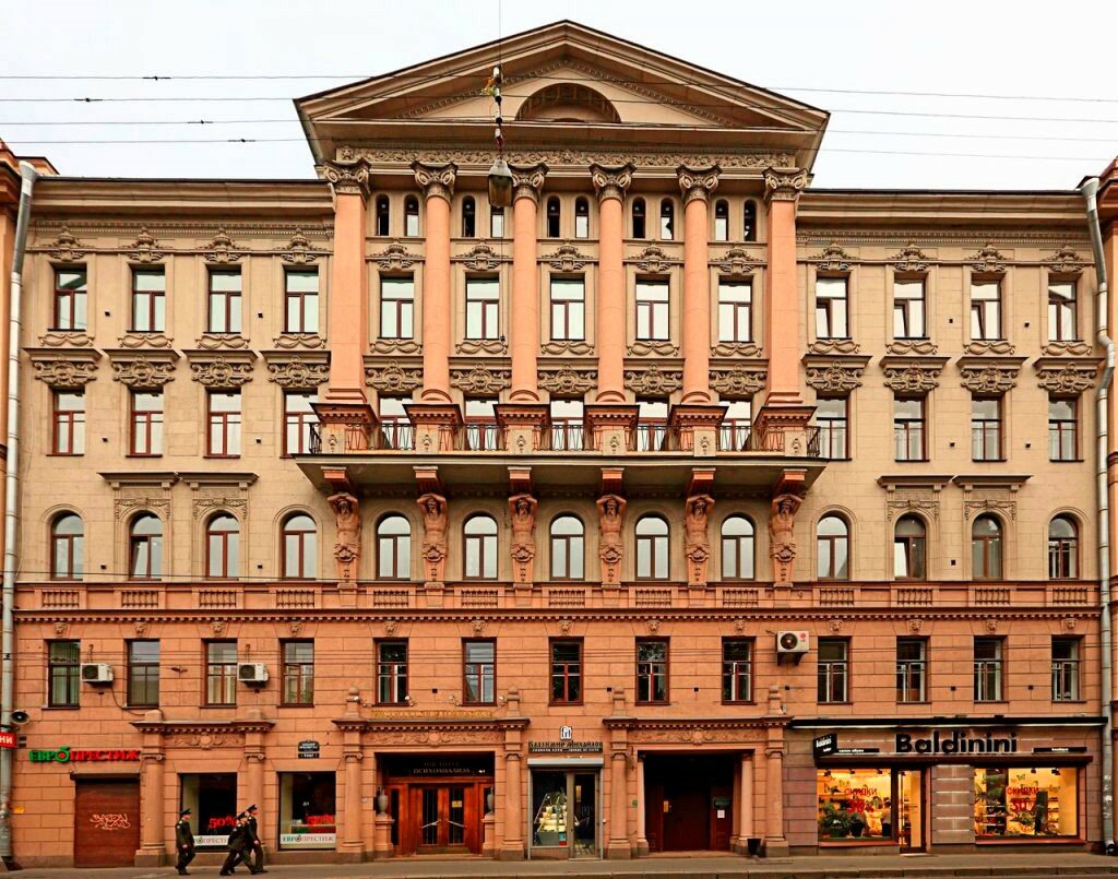 Фото отеля 1