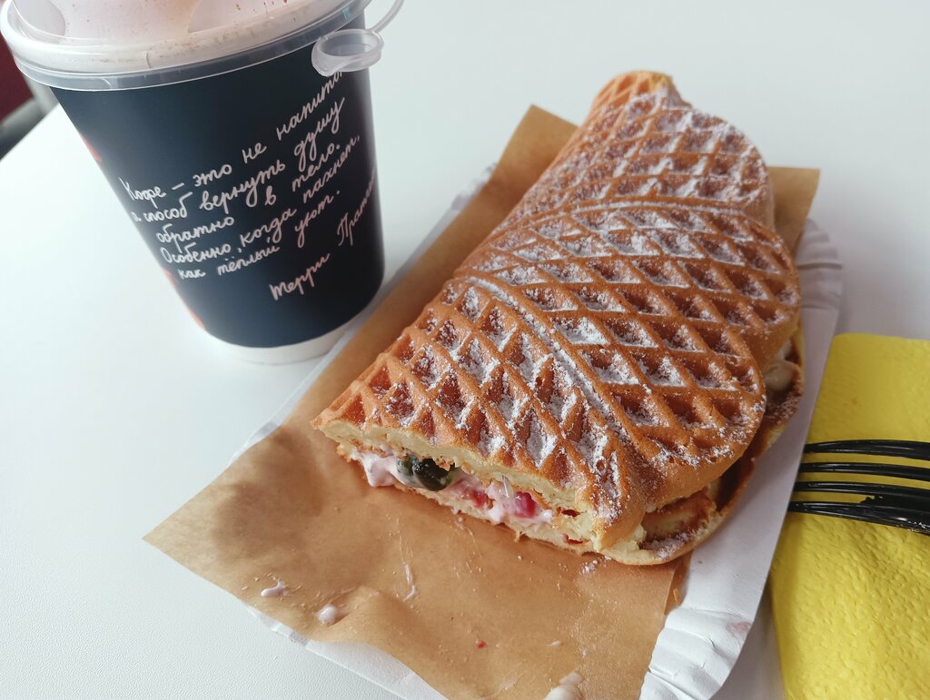 Cafe Vaffel, Dubna, photo