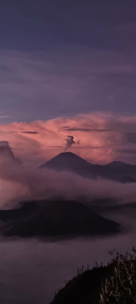 Observation deck Penanjakan, East Java, photo