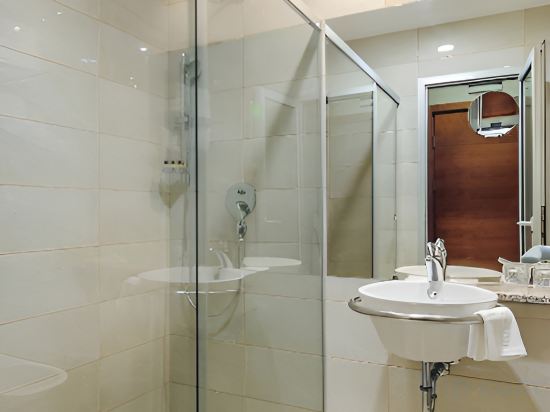 Фото Kings Park Hotel