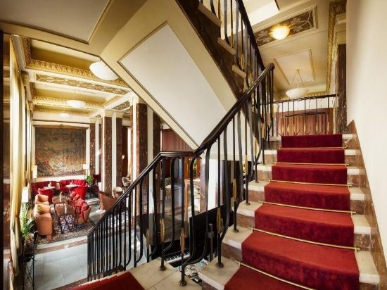 Фото Grand Hotel International