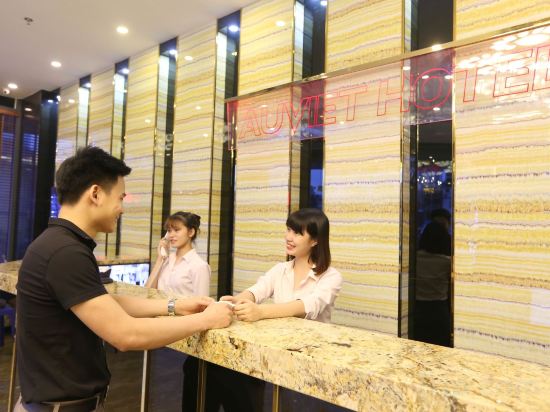 Фото Au Viet Hotel