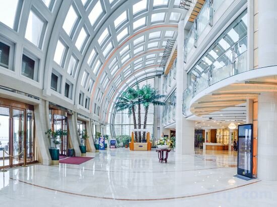 Фото Bayshore Hotel Dalian