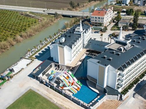 Гостиница Belenli Resort Hotel в Белеке