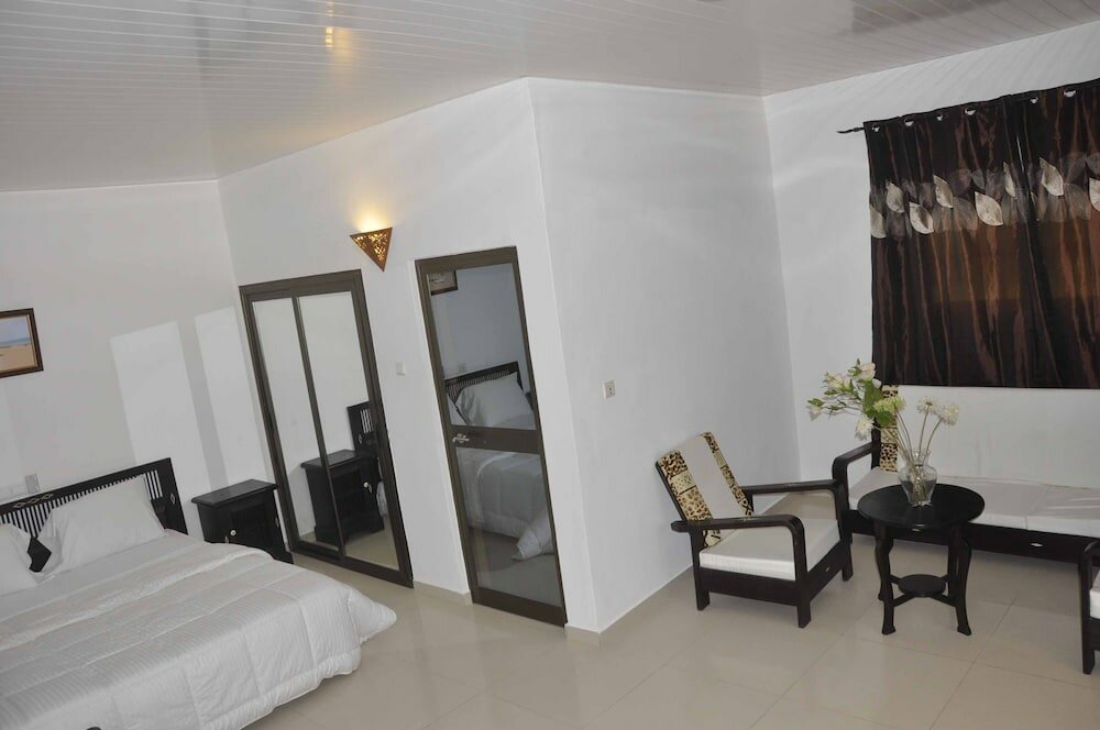 Фото Hôtel Résidence Madiba