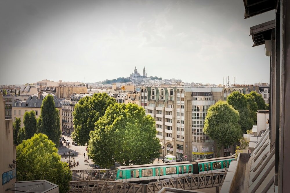 Фото Libertel Canal Saint Martin