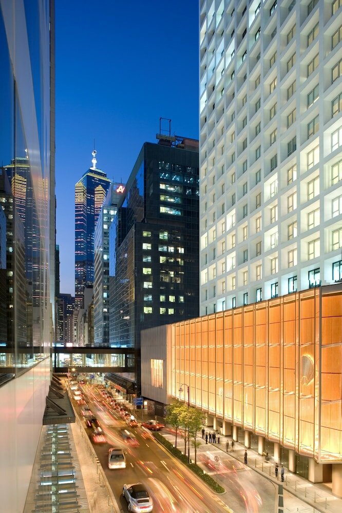 Фото The Landmark Mandarin Oriental, Hong Kong