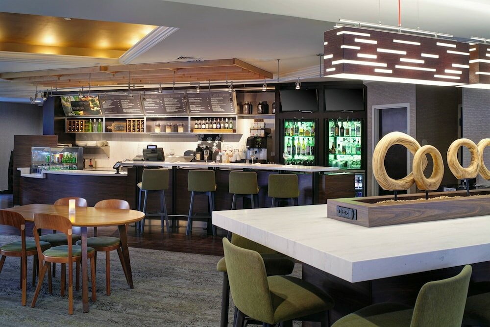 Фото Courtyard by Marriott Ann Arbor