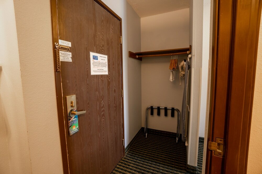 Фото Clover Island Inn