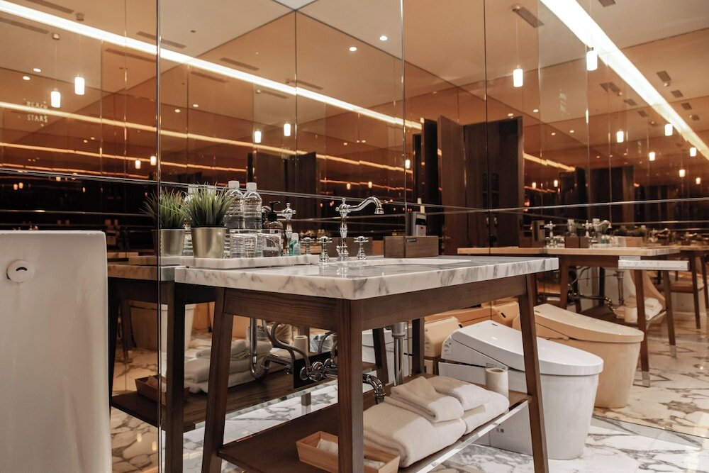 Фото Inhouse Hotel Grand