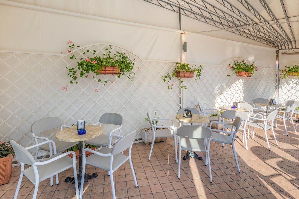 Фото Hotel Austria