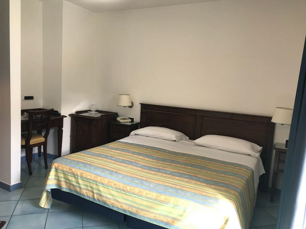 Фото Hotel Villa Ciccio