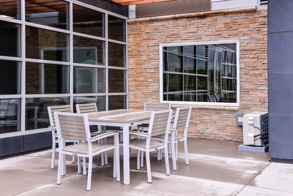 Фото Country Inn & Suites by Radisson, Ft. Atkinson, Wi