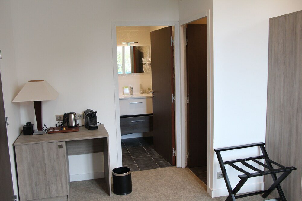 Фото Hotel Restaurant L'Esturgeon