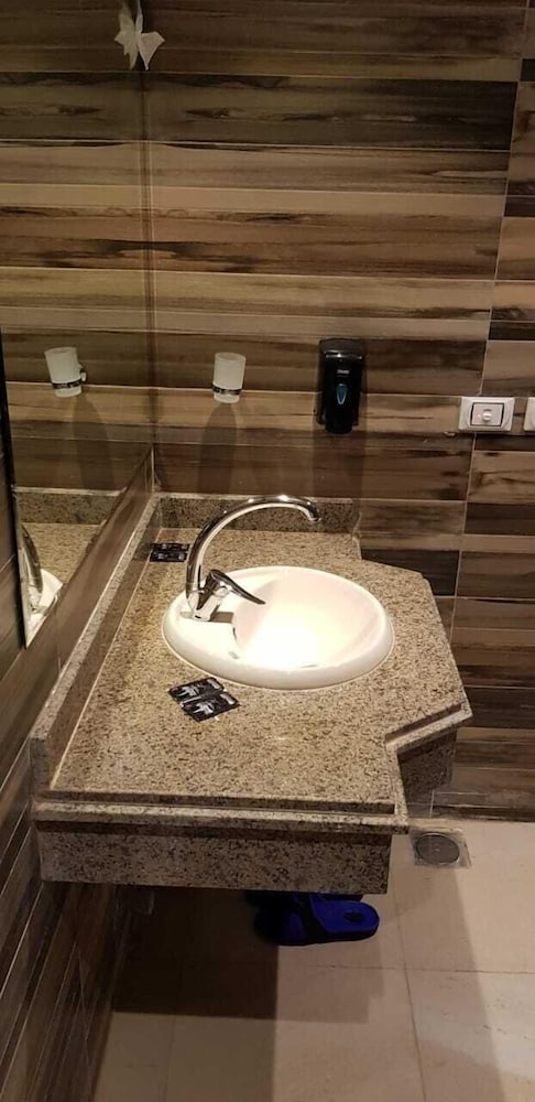 Фото Nile Boutique Hotel