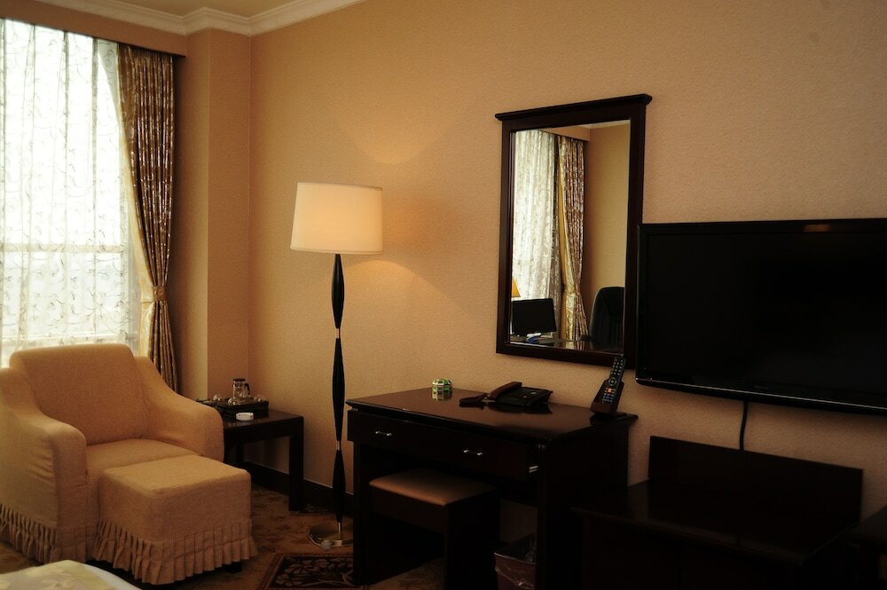 Фото Fusheng Hotel