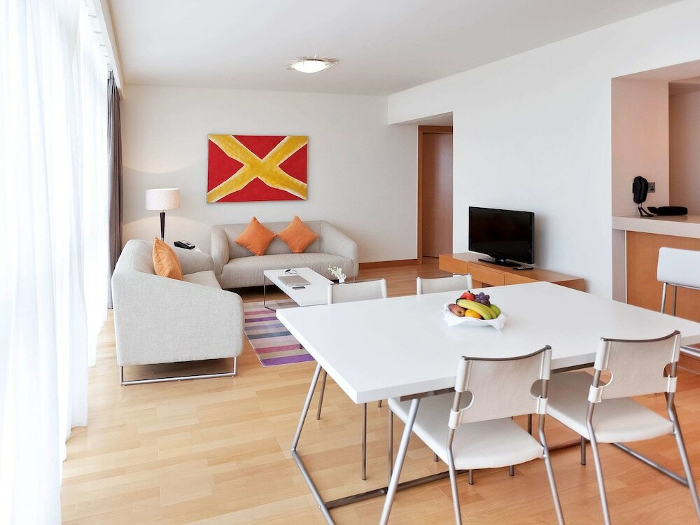 Фото Ibis Abu Dhabi Gate