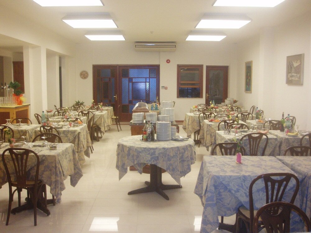 Фото Hotel Bella Riviera