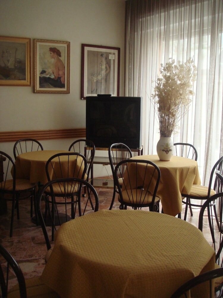 Фото Hotel Arcade