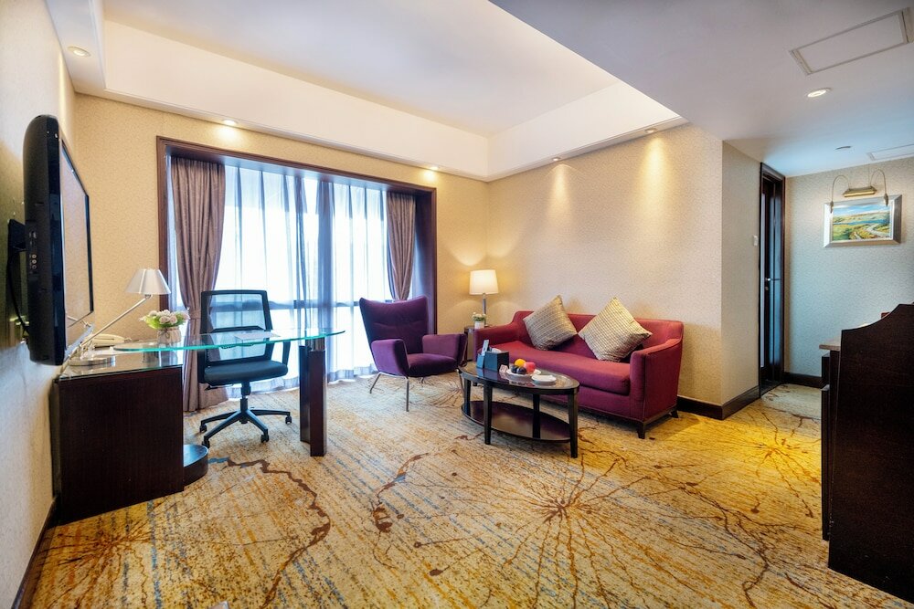 Фото Leeden Hotel Guangzhou