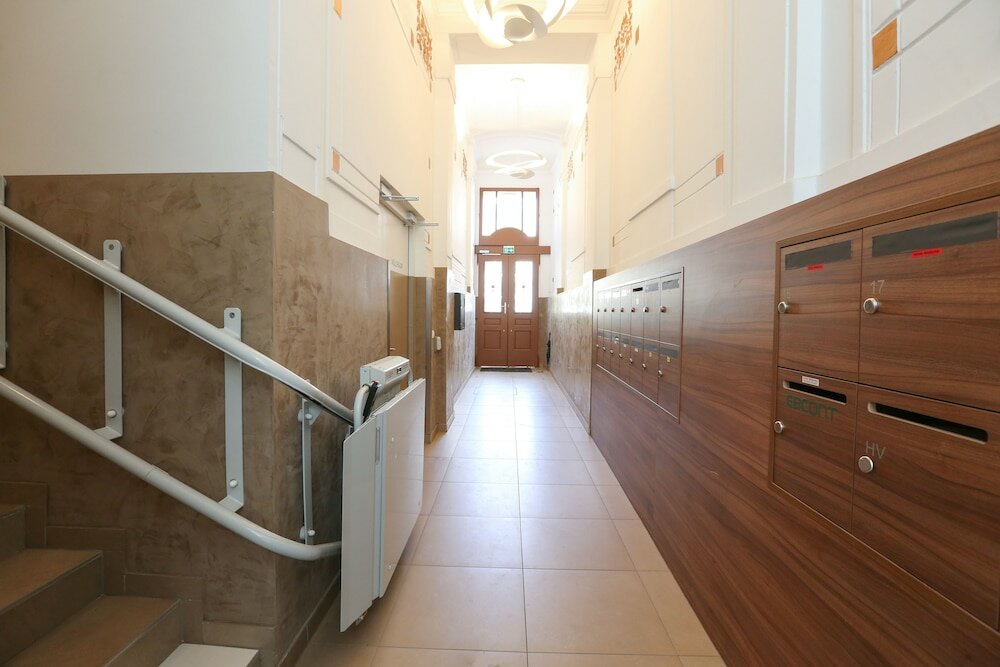 Фото 4 Beds and More Vienna Apartments