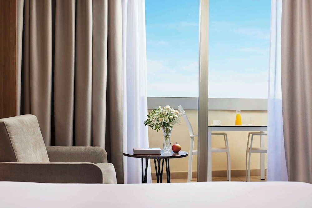 Фото Nh Alicante