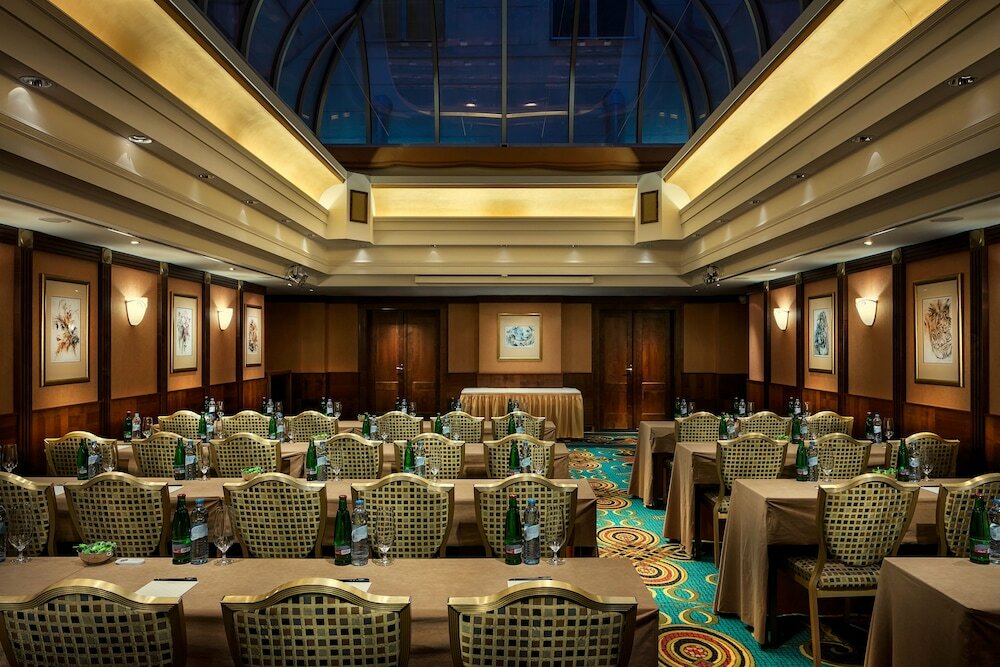 Фото Арт-Деко Империал