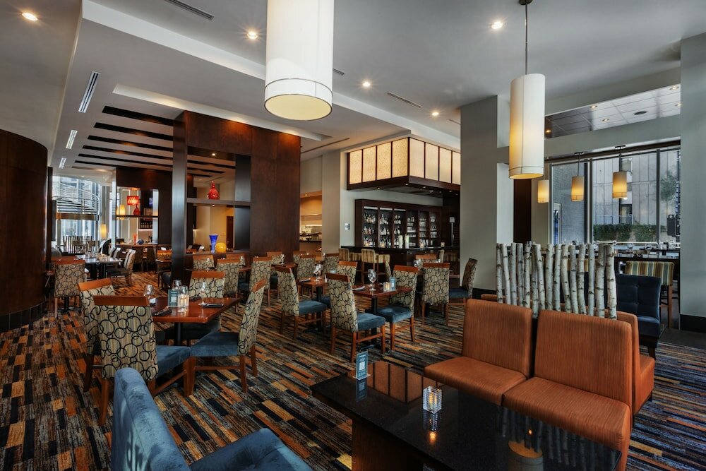 Фото Courtyard by Marriott Montreal Downtown