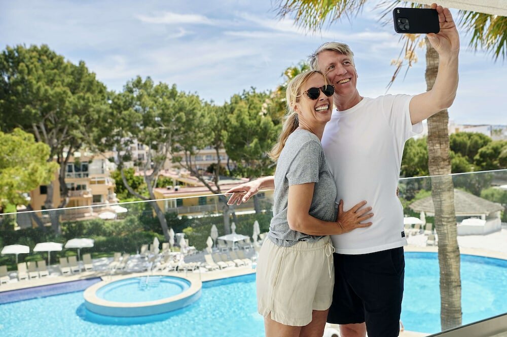 Фото Iberostar Waves Cristina