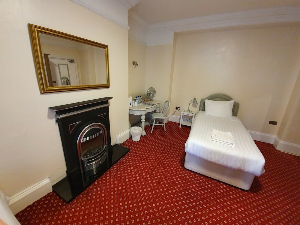 Фото Alexandra Hotel