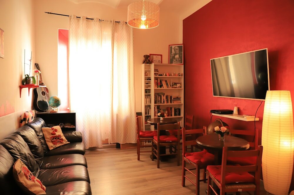 Фото Roman Holidays Hostel