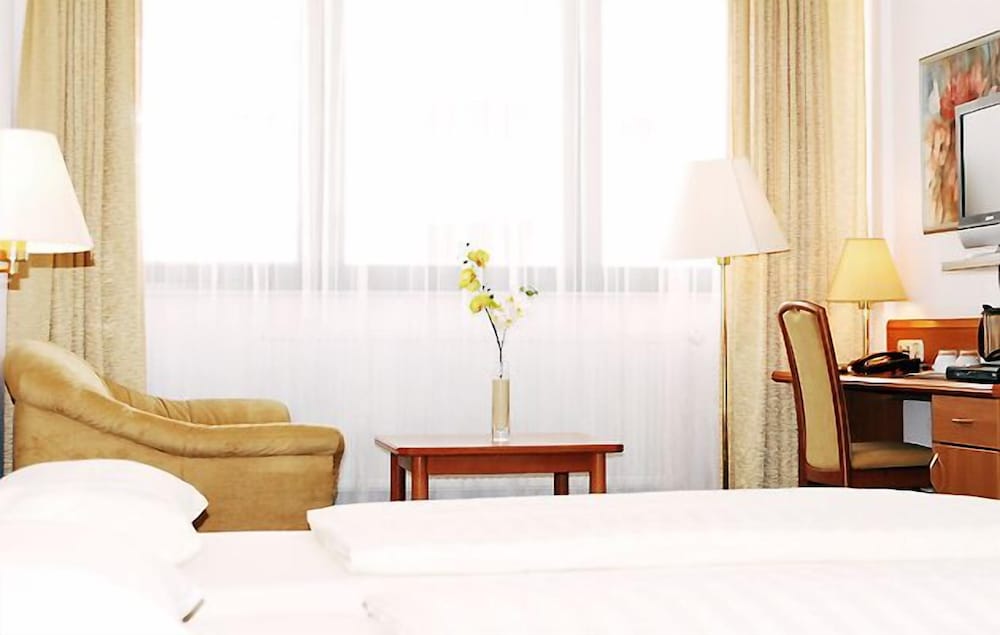 Фото Fair Hotel am Rathaus