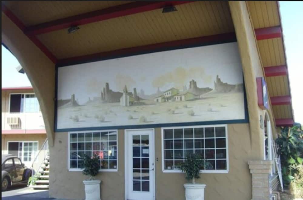 Фото Stardust Inn