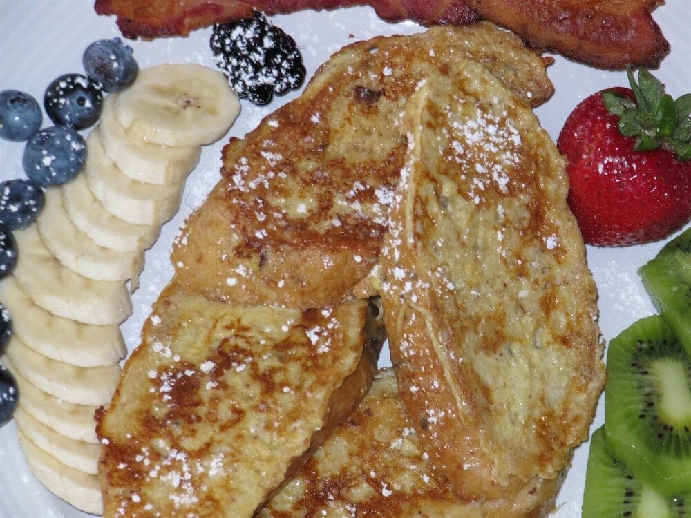 Фото Carisbrooke Inn