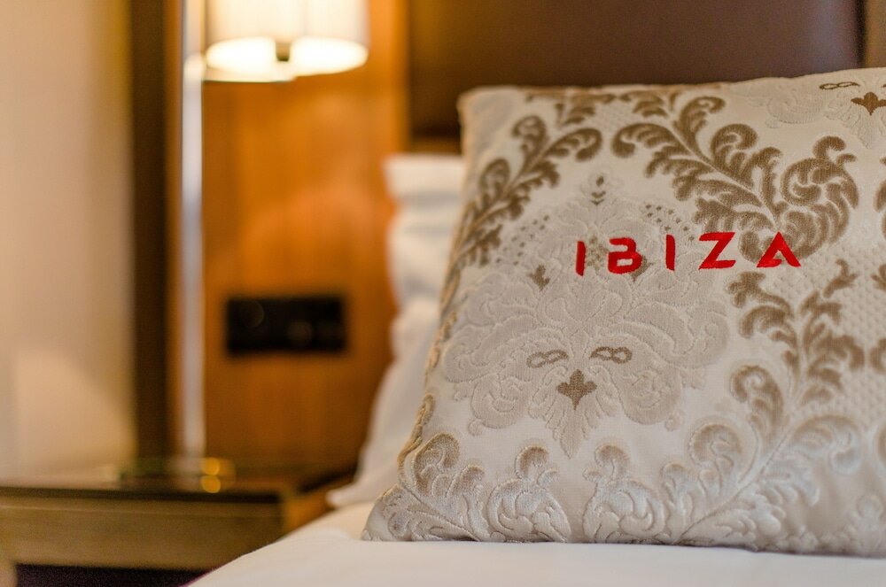 Фото Hotel Ibiza