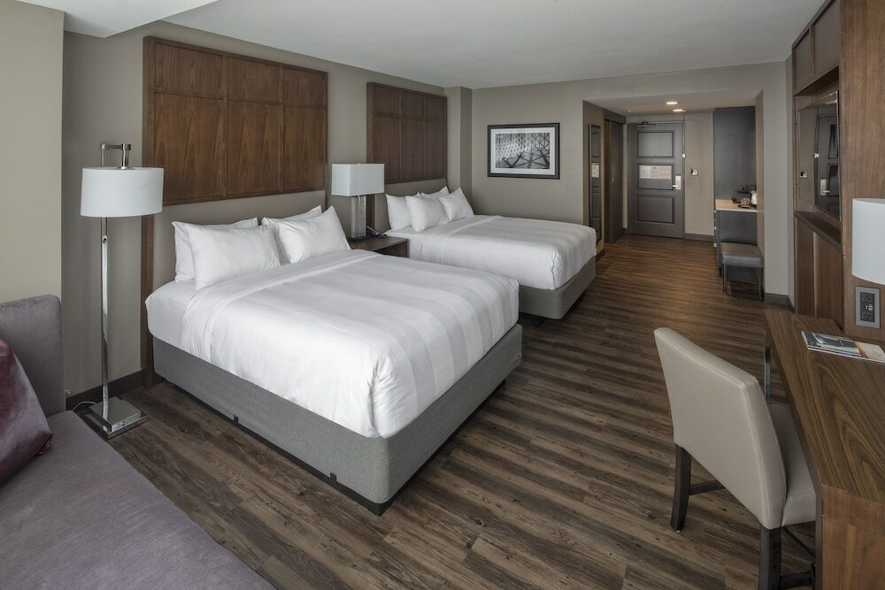 Фото Omaha Marriott Downtown at the Capitol District