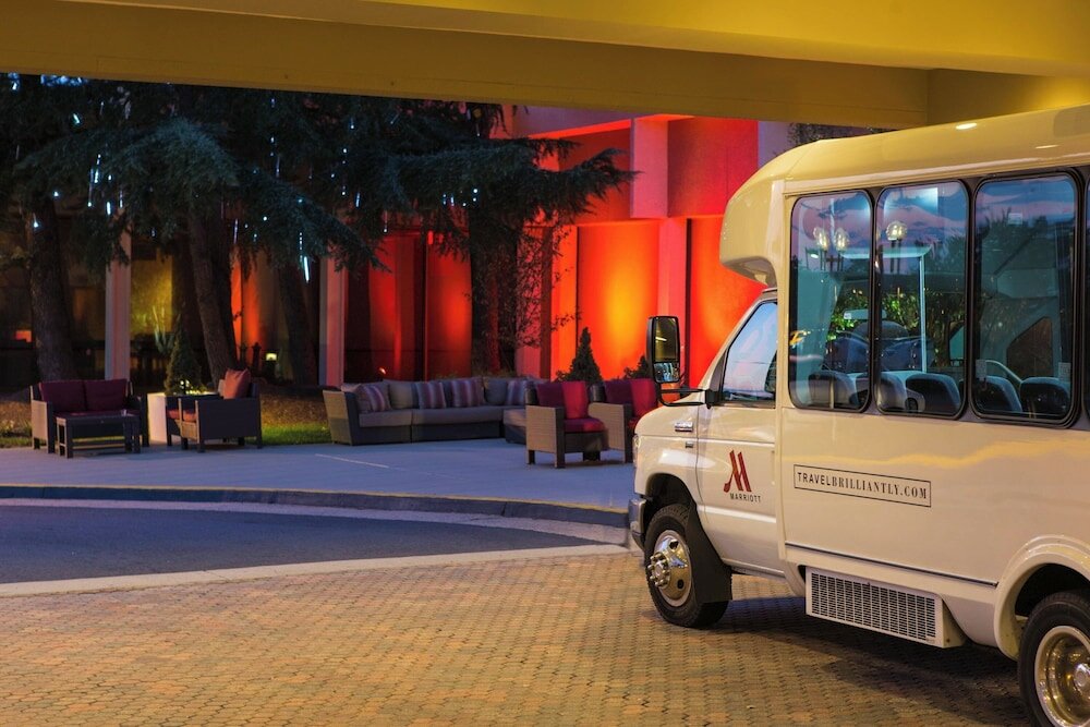 Фото Washington Dulles Airport Marriott