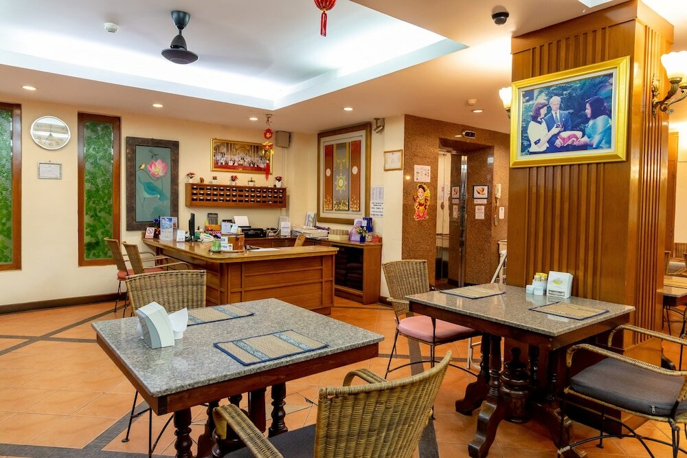 Фото Thipurai Beach Hotel