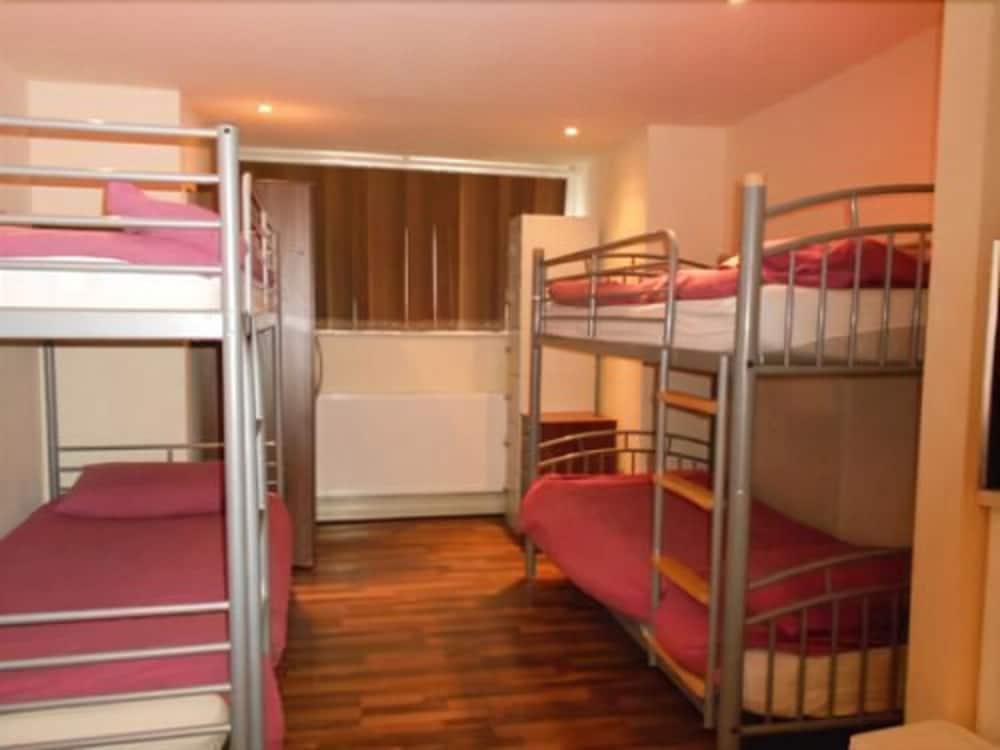 Фото 247London Studio Flats