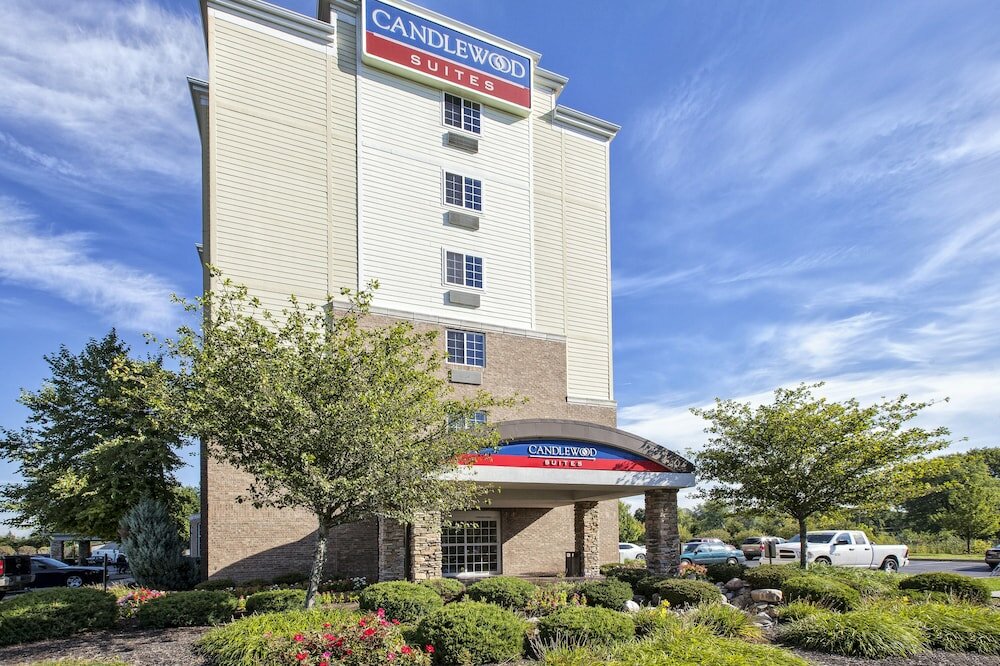 Фото Candlewood Suites Indianapolis Airport, an Ihg Hotel