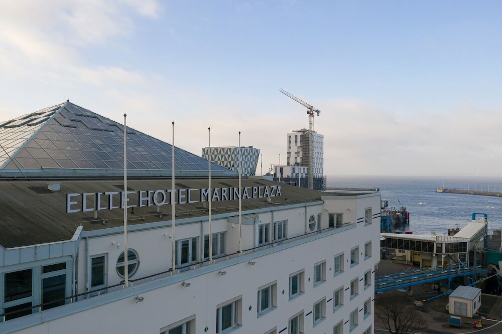Фото Elite Hotel Marina Plaza