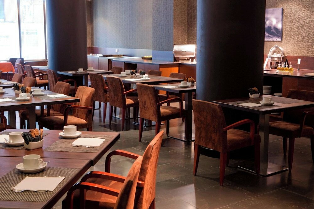 Фото AC Hotel Carlton Madrid