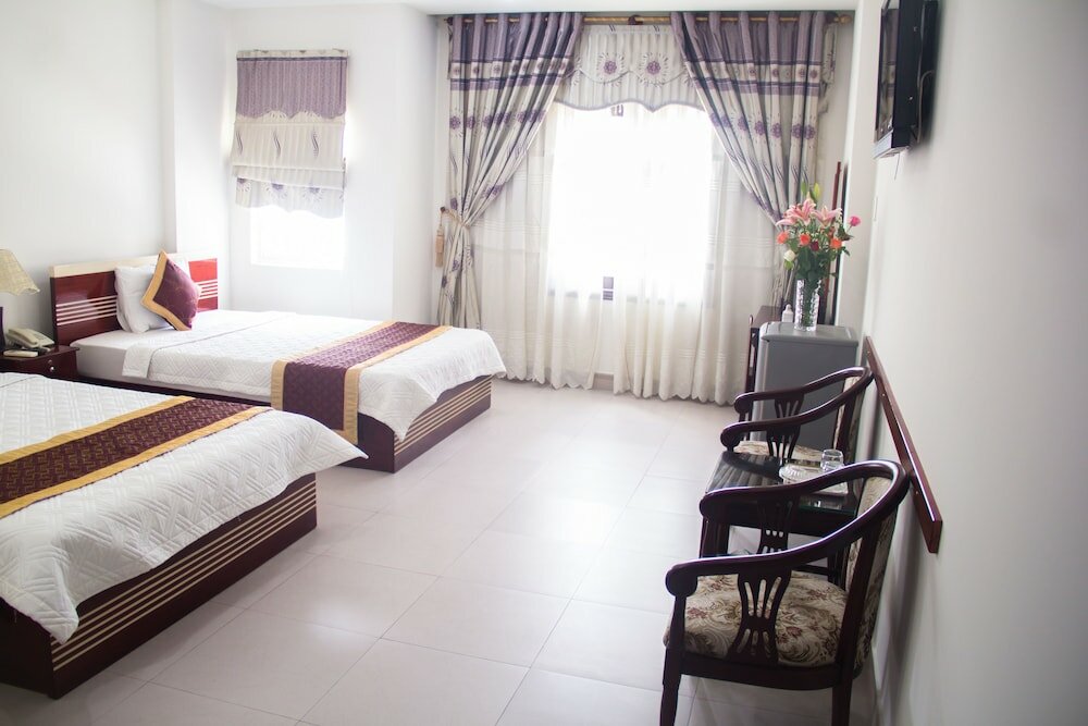 Фото Vivyanne Hotel