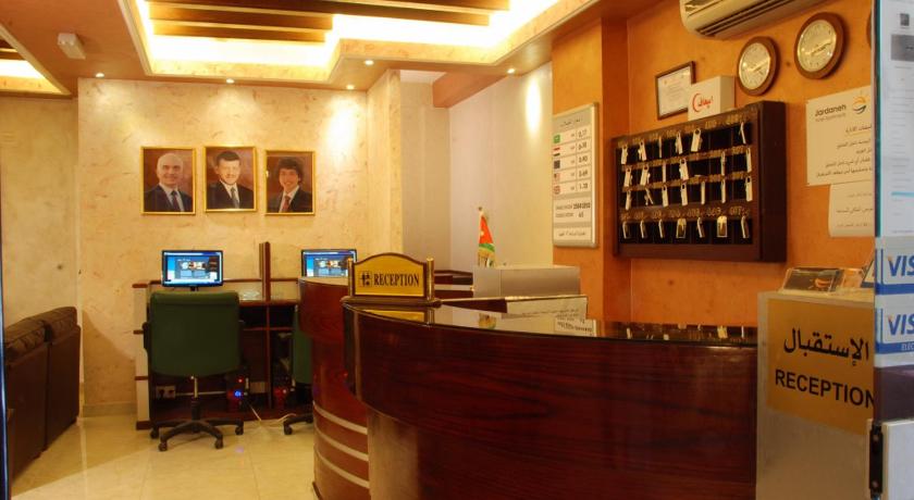 Фото Jardaneh Hotel