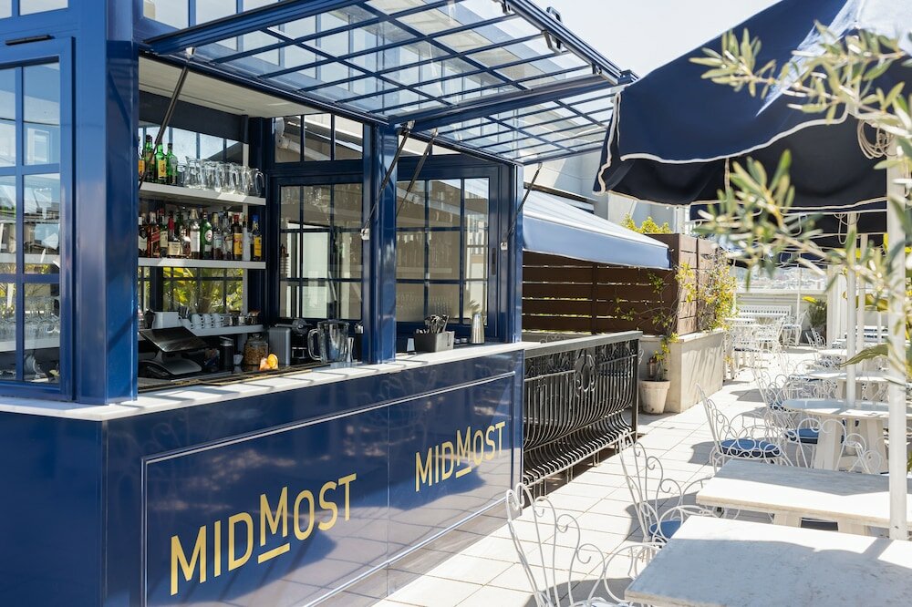 Фото Midmost Barcelona  by Majestic Hotel Group